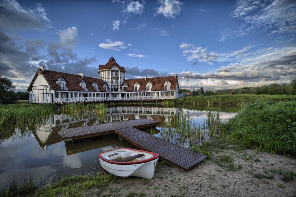 Hotel Osada Dankow Miłomłyn Esterno foto