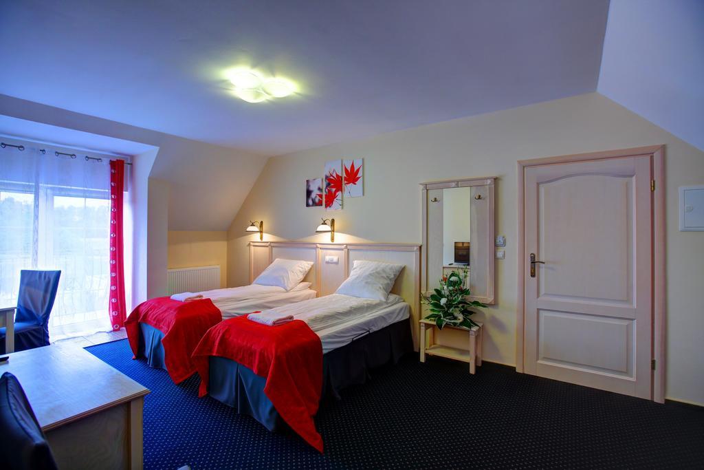 Hotel Osada Dankow Miłomłyn Esterno foto