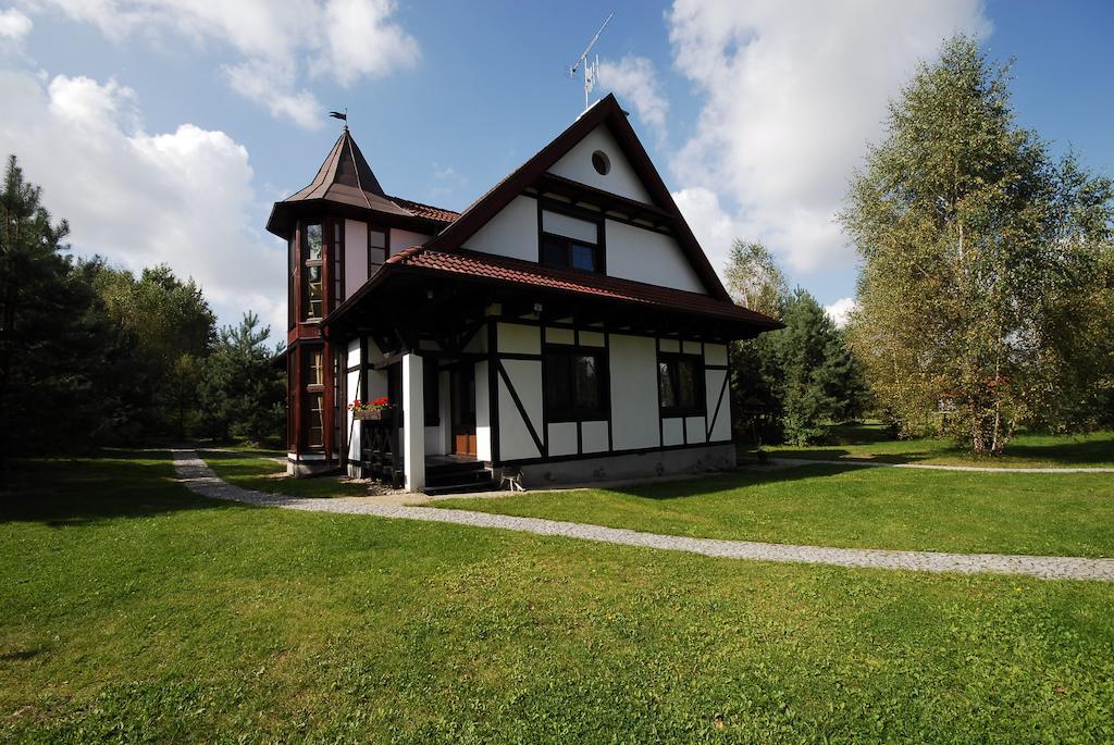 Hotel Osada Dankow Miłomłyn Esterno foto
