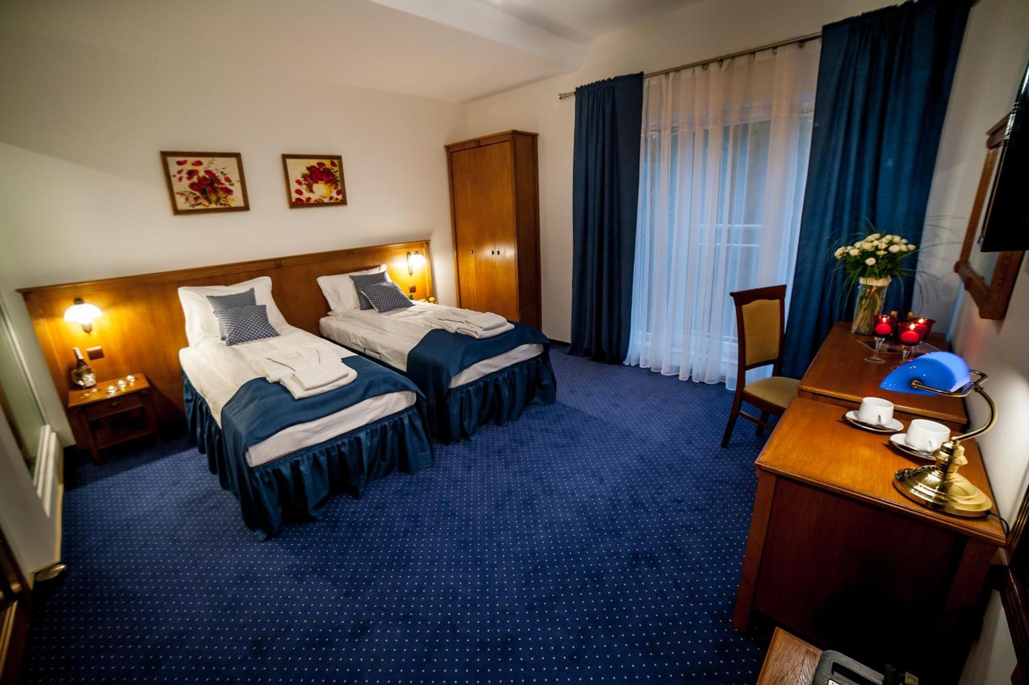 Hotel Osada Dankow Miłomłyn Esterno foto